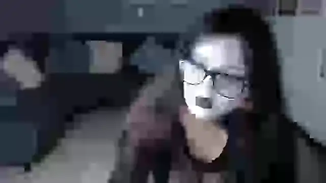Snapshot of scarleth_shadow chatting on February 2025 01:41:01 AM scarleth shadow online show from February 2025 01:41:01 AM