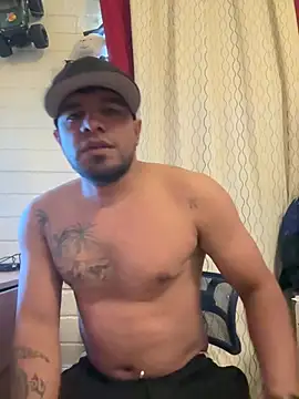 Snapshot of guajiro276565 chatting on March 2025 10:56:01 PM guajiro276565 online show from March 2025 10:56:01 PM