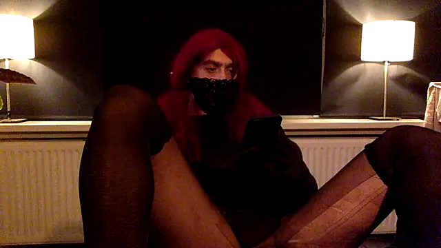 Snapshot of Bleueyez007 chatting on October 2025 03:29:02 AM Bleueyez007 online show from October 2025 03:29:02 AM