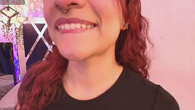 charlotte bluee online show from September 2025 06:53:02 PM