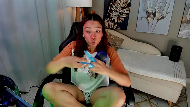 charlotte bluee online show from July 2026 10:58:02 PM