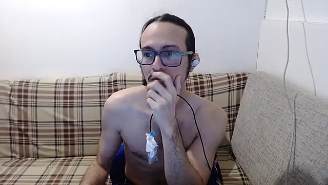 cholitohermoso online show from July 2026 02:16:01 PM