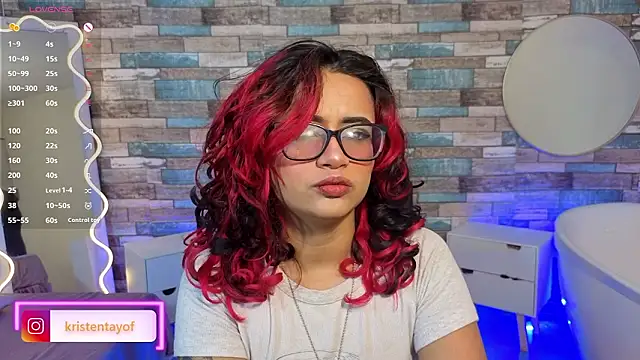 Snapshot of kristen_tay chatting on February 2026 03:04:01 AM kristen tay online show from February 2026 03:04:01 AM