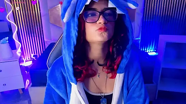 Snapshot of kristen_tay chatting on February 2026 03:16:02 AM kristen tay online show from February 2026 03:16:02 AM