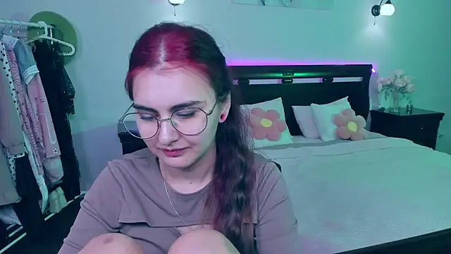 GabriellaMays online show from March 2025 08:10:01 AM