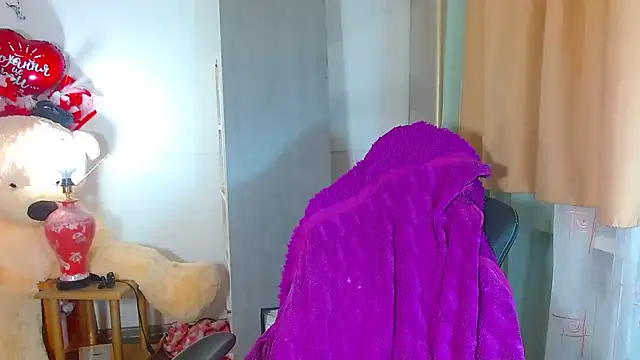 moonmaaiden online show from March 2026 07:47:02 AM