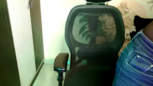 megancatluna online show from February 2026 04:57:02 AM