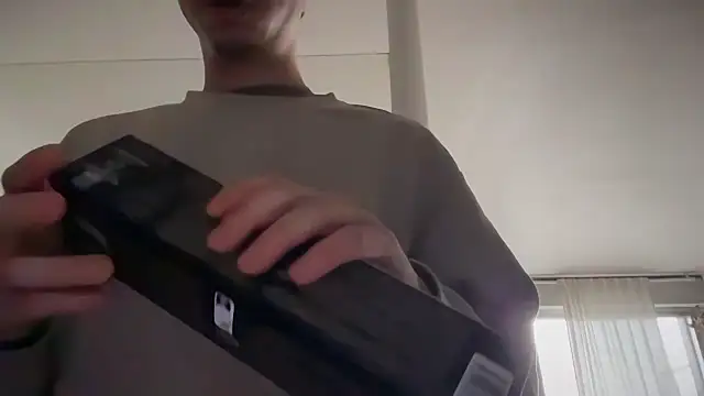 MikymikeBBWD online show from December 2025 12:36:02 PM