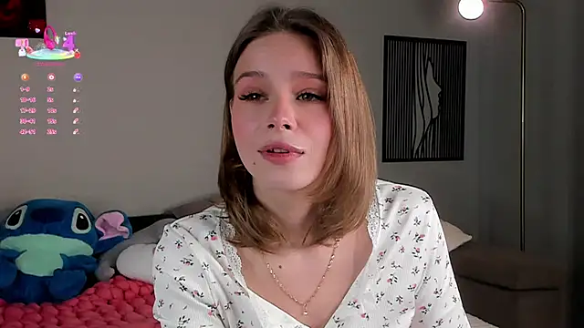 TaiteBayles online show from October 2025 01:14:02 AM