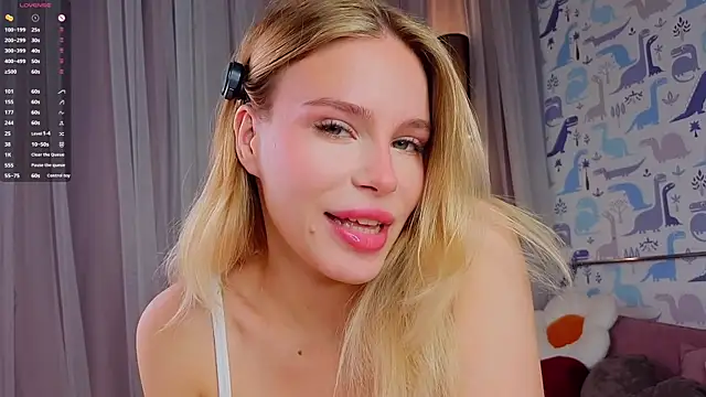 TaiteBayles online show from July 2026 03:09:02 AM