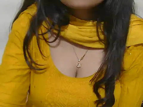Cute anamikasingh online show from February 2025 12:52:02 PM