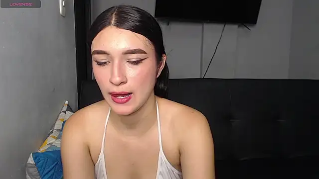 Snapshot of Anny_naf4 chatting on September 2025 03:37:01 PM Anny naf4 online show from September 2025 03:37:01 PM