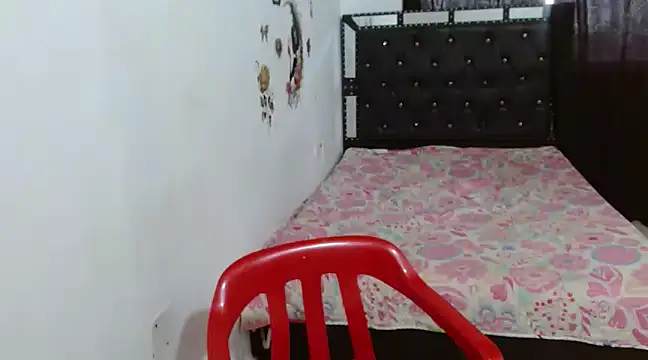 Snapshot of Megan_liz chatting on February 2025 01:22:01 PM Megan liz online show from February 2025 01:22:01 PM