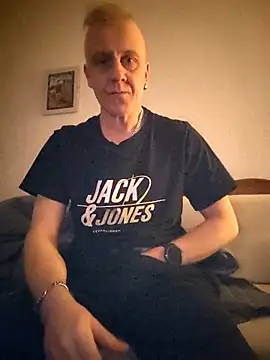 Teemu online show from March 2026 02:17:02 AM