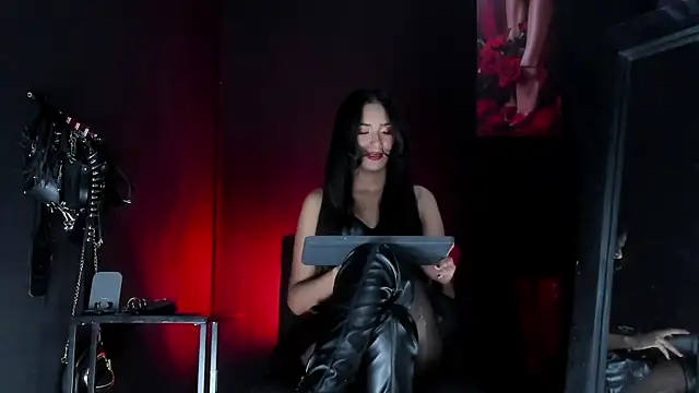 Snapshot of Aleshkastone chatting on April 2026 10:15:02 PM Aleshkastone online show from April 2026 10:15:02 PM