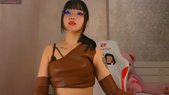 Snapshot of Demonic_Angel_ chatting on April 2026 04:13:02 PM Demonic Angel online show from April 2026 04:13:02 PM