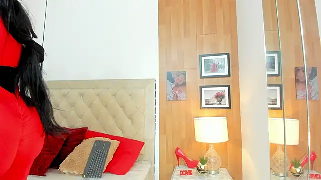 KimberlyBigBoobs online show from November 2025 04:25:02 AM