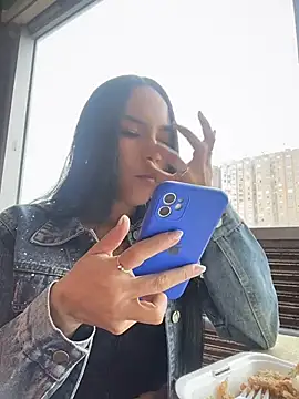 Snapshot of Naatalia chatting on April 2026 08:22:01 PM Naatalia online show from April 2026 08:22:01 PM
