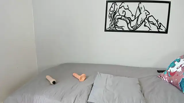 Snapshot of karina-lopez chatting on October 2025 03:01:02 PM karina-lopez online show from October 2025 03:01:02 PM