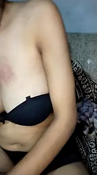 Snapshot of bbw-rupaa chatting on February 2025 10:14:02 PM bbw-rupaa online show from February 2025 10:14:02 PM