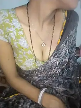 Snapshot of bbw-rupaa chatting on March 2025 04:47:02 PM bbw-rupaa online show from March 2025 04:47:02 PM