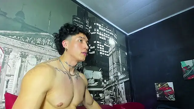 Snapshot of KaryBig3 chatting on March 2025 07:26:01 AM KaryBig3 online show from March 2025 07:26:01 AM