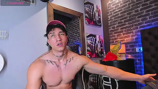 Snapshot of KaryBig3 chatting on March 2025 07:59:01 AM KaryBig3 online show from March 2025 07:59:01 AM