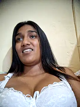 Snapshot of indianpink_lips chatting on November 2025 04:23:01 PM indianpink lips online show from November 2025 04:23:01 PM