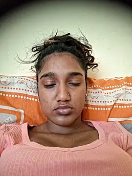 Snapshot of indianpink_lips chatting on November 2025 10:05:01 AM indianpink lips online show from November 2025 10:05:01 AM