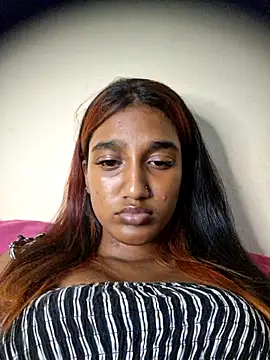 Snapshot of indianpink_lips chatting on February 2026 11:20:02 PM indianpink lips online show from February 2026 11:20:02 PM