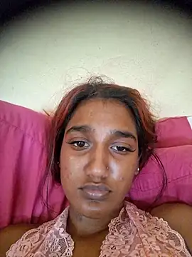 Snapshot of indianpink_lips chatting on February 2026 12:08:01 PM indianpink lips online show from February 2026 12:08:01 PM