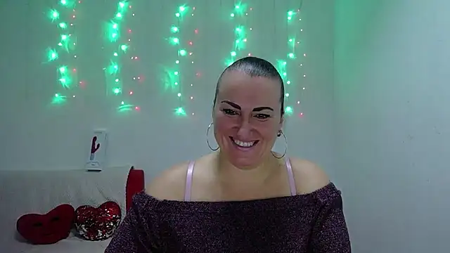 DianaMGG online show from November 2025 06:35:02 AM