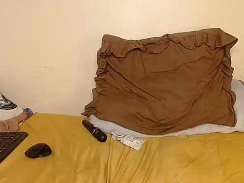 Karishma99  online show from October 2025 11:14:01 PM