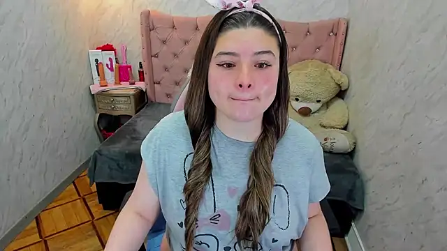 Lianngrace online show from April 2026 01:44:02 PM