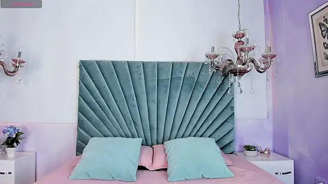 Natty roberts  online show from March 2025 08:17:01 PM