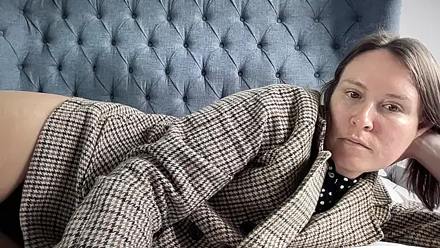 eatmypie69 online show from September 2025 09:20:02 AM