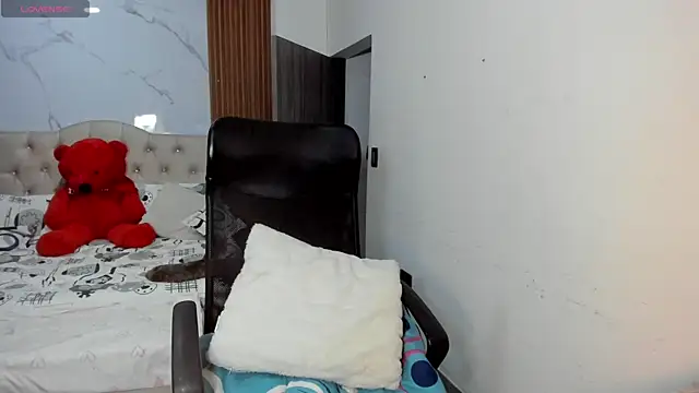 ZahraRose online show from March 2026 11:19:01 PM