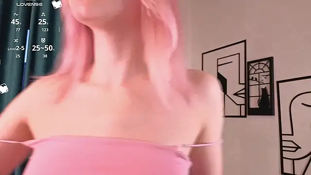 EdlaHewell online show from January 2026 02:27:02 AM