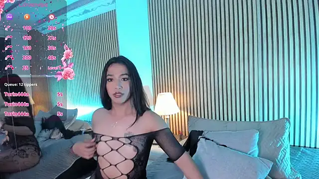 Snapshot of MichelleOwens chatting on March 2025 09:53:02 PM MichelleOwens online show from March 2025 09:53:02 PM