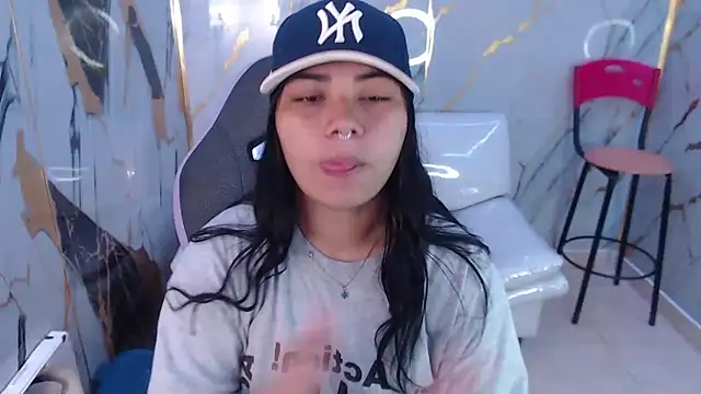 melany rouse18 online show from September 2025 01:12:02 PM