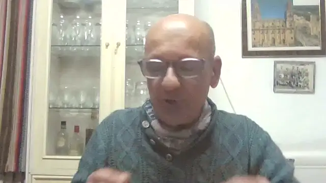 llopaco online show from October 2025 07:04:02 PM