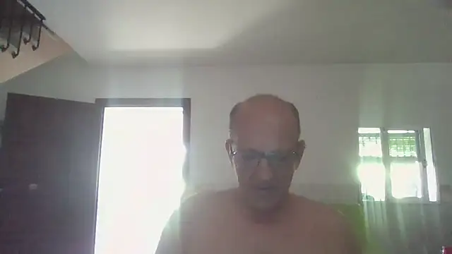 Snapshot of llopaco chatting on June 2026 01:37:01 PM llopaco online show from June 2026 01:37:01 PM