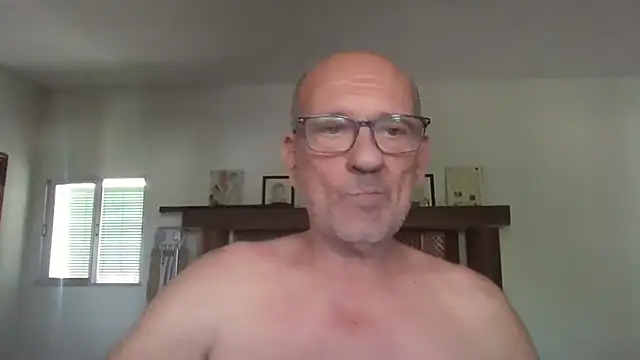 Snapshot of llopaco chatting on July 2026 12:00:02 PM llopaco online show from July 2026 12:00:02 PM
