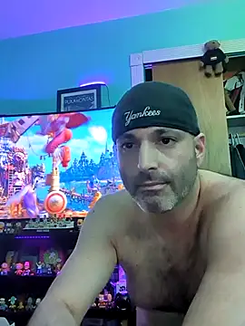 Novabear6996 online show from April 2026 06:40:01 AM