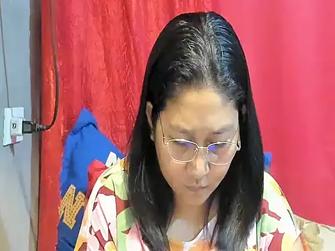 hotchubby88 online show from April 2026 10:10:01 AM