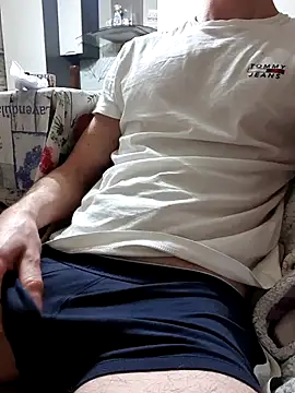 Renezel online show from February 2025 10:26:02 PM