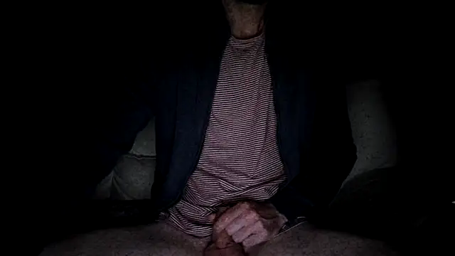 Renezel online show from April 2026 11:41:01 PM