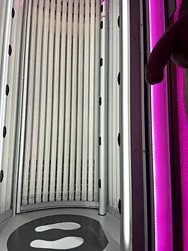 plaintreebull online show from February 2026 08:07:01 PM