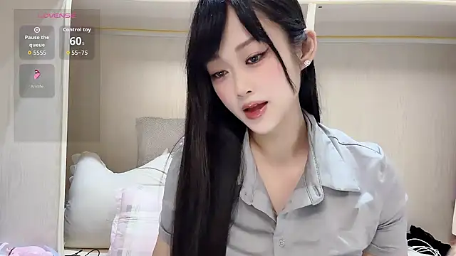 Snapshot of yueyue2003 chatting on June 2026 12:50:02 PM yueyue2003 online show from June 2026 12:50:02 PM