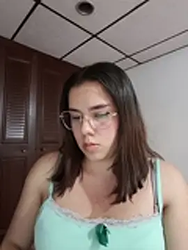 EmmaSulivan online show from February 2026 10:21:01 PM